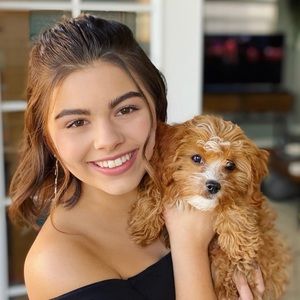 Meet your Posher, Tori